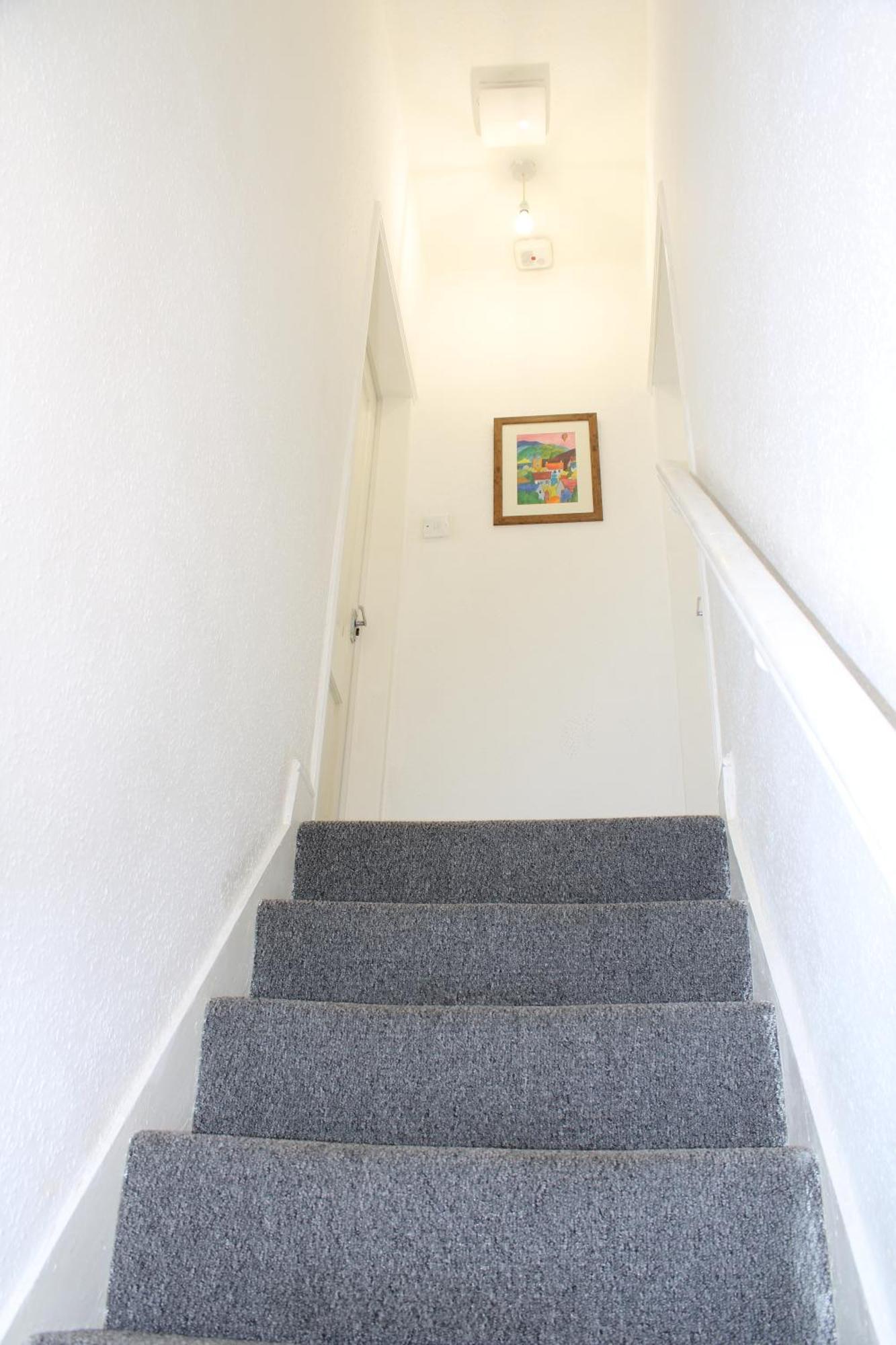 F2S Serviced Apartments 2Bedroom Terrace House With Free Wifi Netflix Suitable For Contractors Walking Distance To Train Station Derby Eksteriør billede